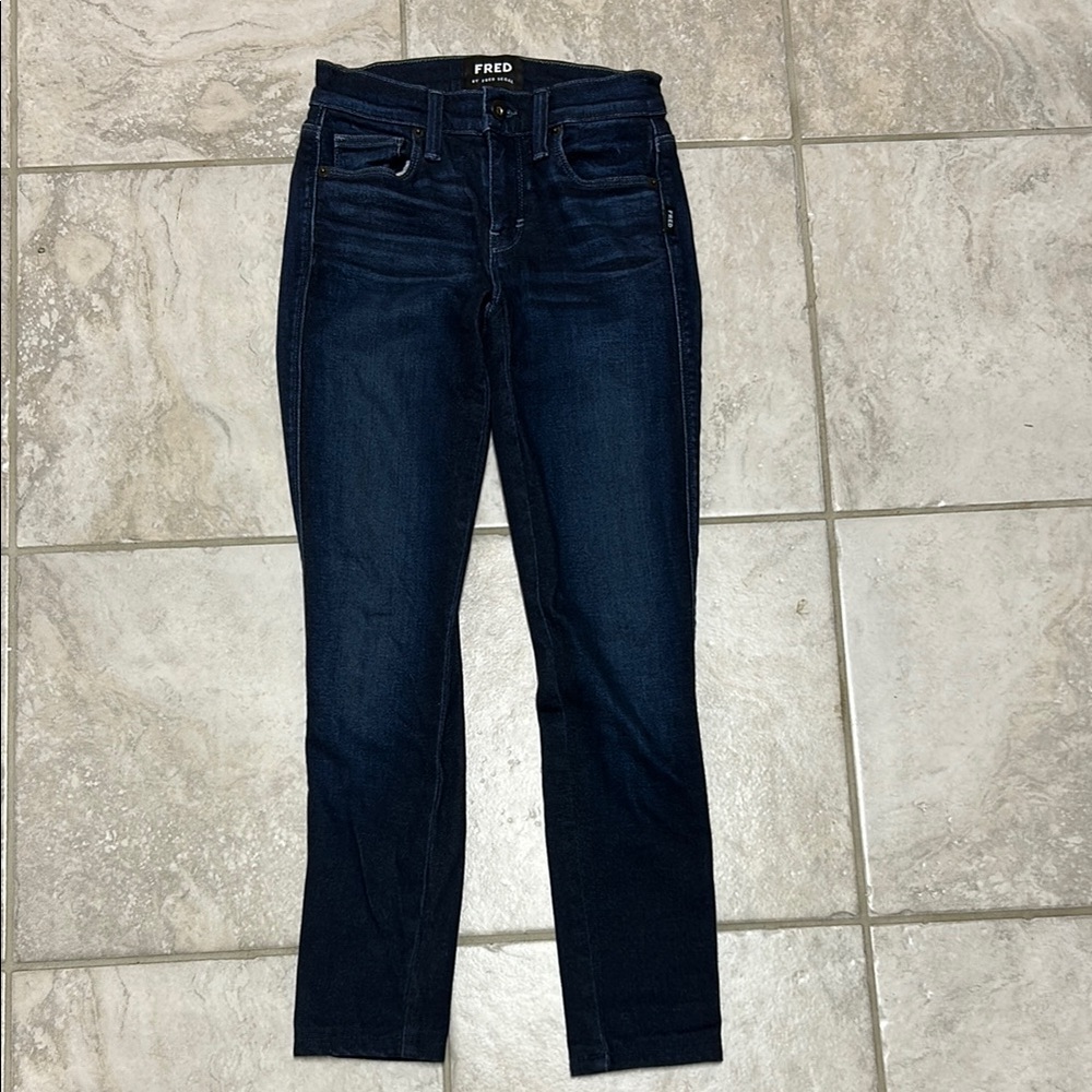 Fred by Fred Segal Blue Skinny Jeans Versatile Style
